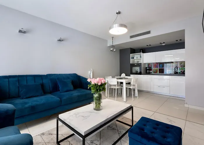 Apartament 208